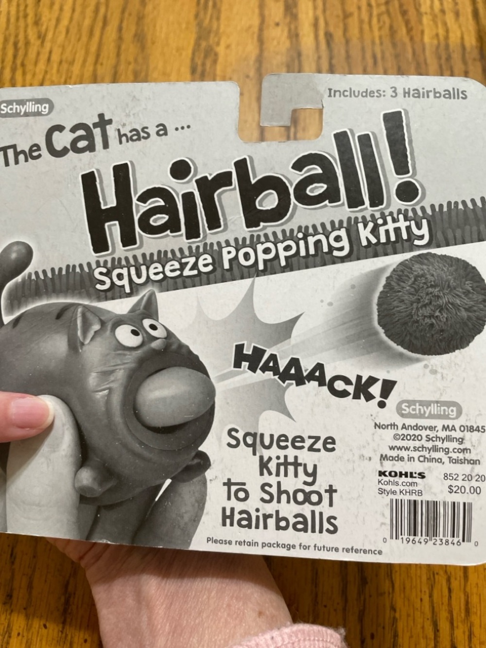 Kids Game, Cat has a Hairball. - Picture 2 of 3